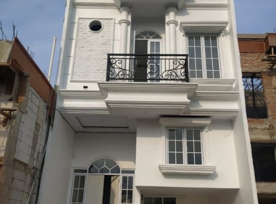 Rumah mezzanine dalam cluster di jagakarsa Hunian mewah jagakarsa dalam cluster desain mezzanine Mezzanine (Split Level) dengan harga terjangkau..

Akses yg mudah & lokasi strategis (Dekat ke Ragunan, Cilandak Dan pintu Tol).

Lokasi Jl.Durian, Murah Properti